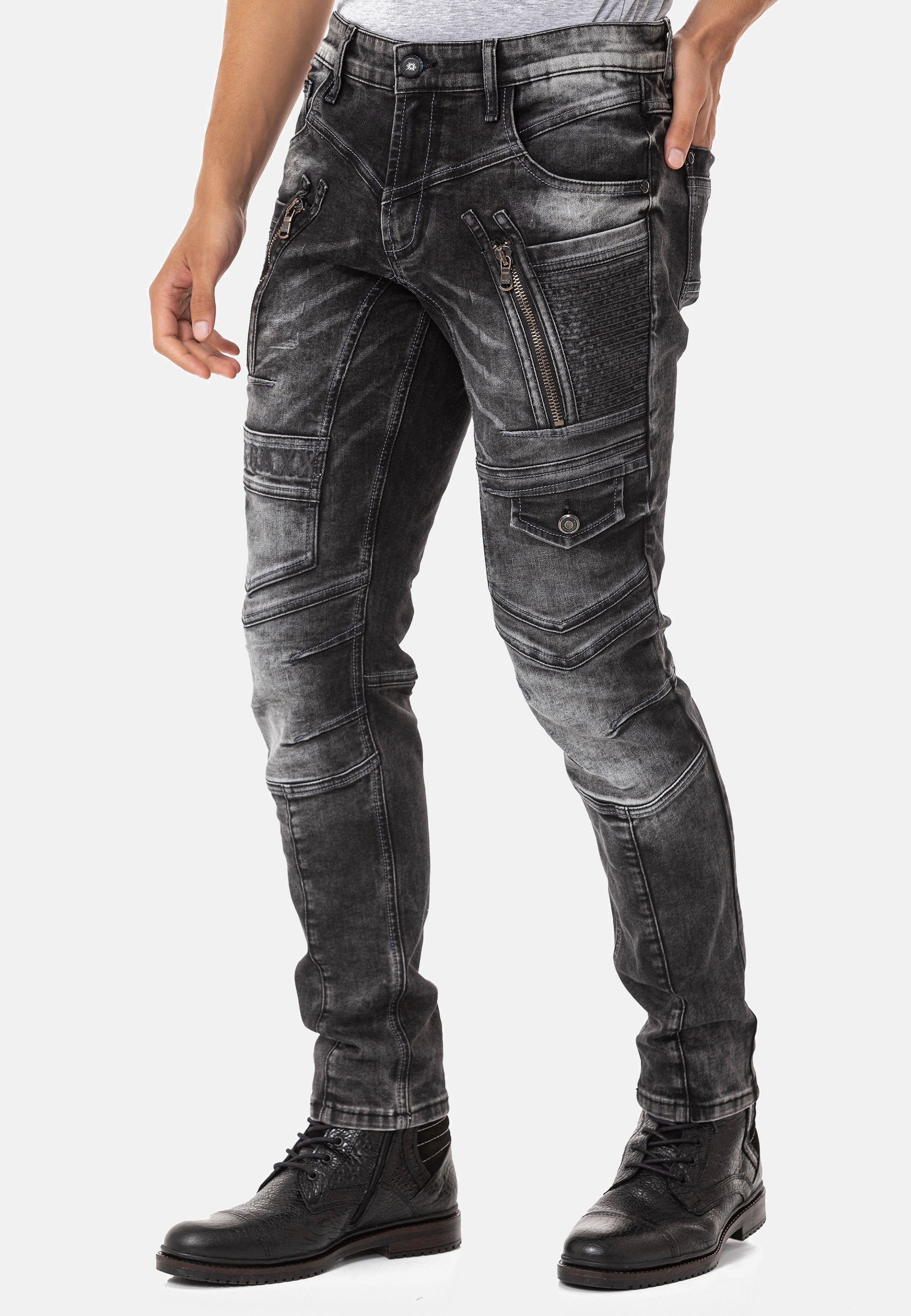 Cipo & Baxx Straight-Jeans, in extravagantem Look 2