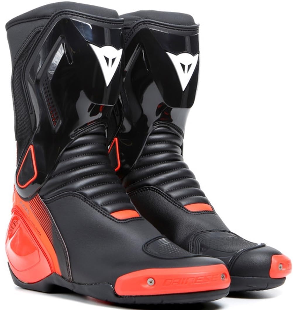 Dainese - Nexus 2 Boots, Motorrad Sportstiefel, Anti Verletzungs System, Knöchelschutz, Austauschbare Schieber, Herrenstiefel, Schwarz/Fluo Rot, 46