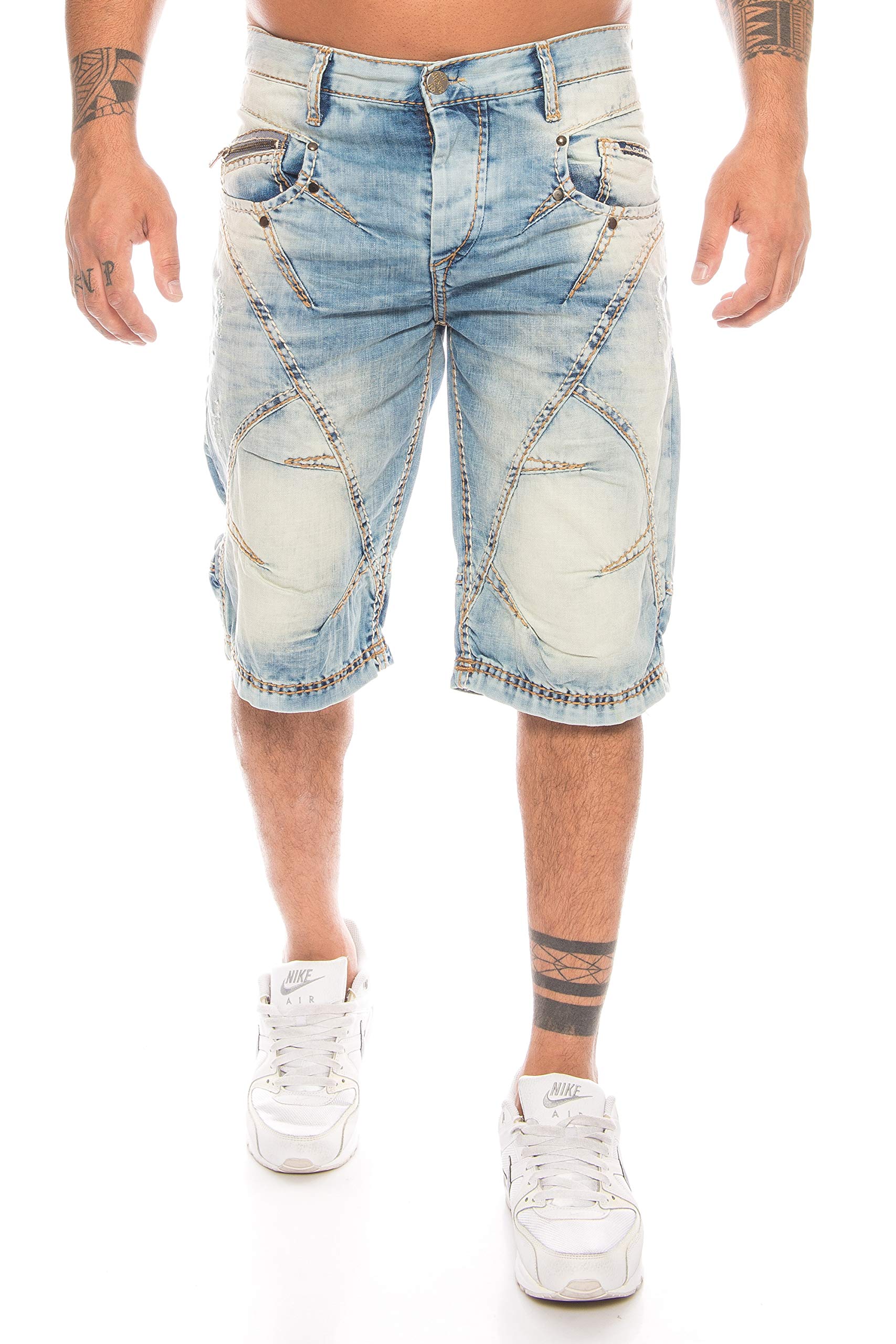 Cipo & Baxx Herren Denim Capri Jeans Shorts Kurze Bermuda HoseMit Dicken Kontrast Nähten Blau (W40)