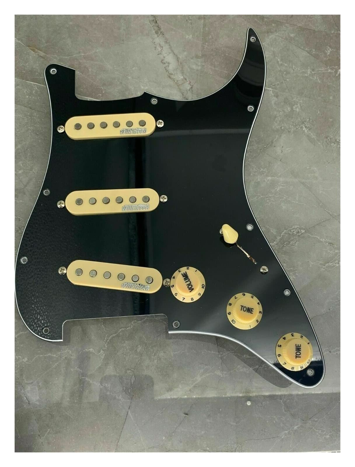 ALFAAL Geladenes Gitarren-Pickguard Pickguard Komplette Schwarze Farbe Für for Strat