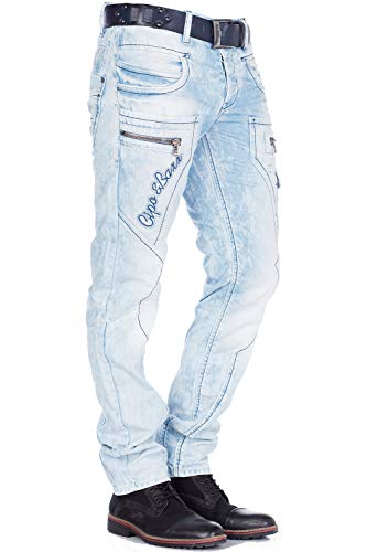 Cipo & Baxx Herren Straight Denim Jeans Biker Hose mit Logo-Strickereien Hellblau W36 L32