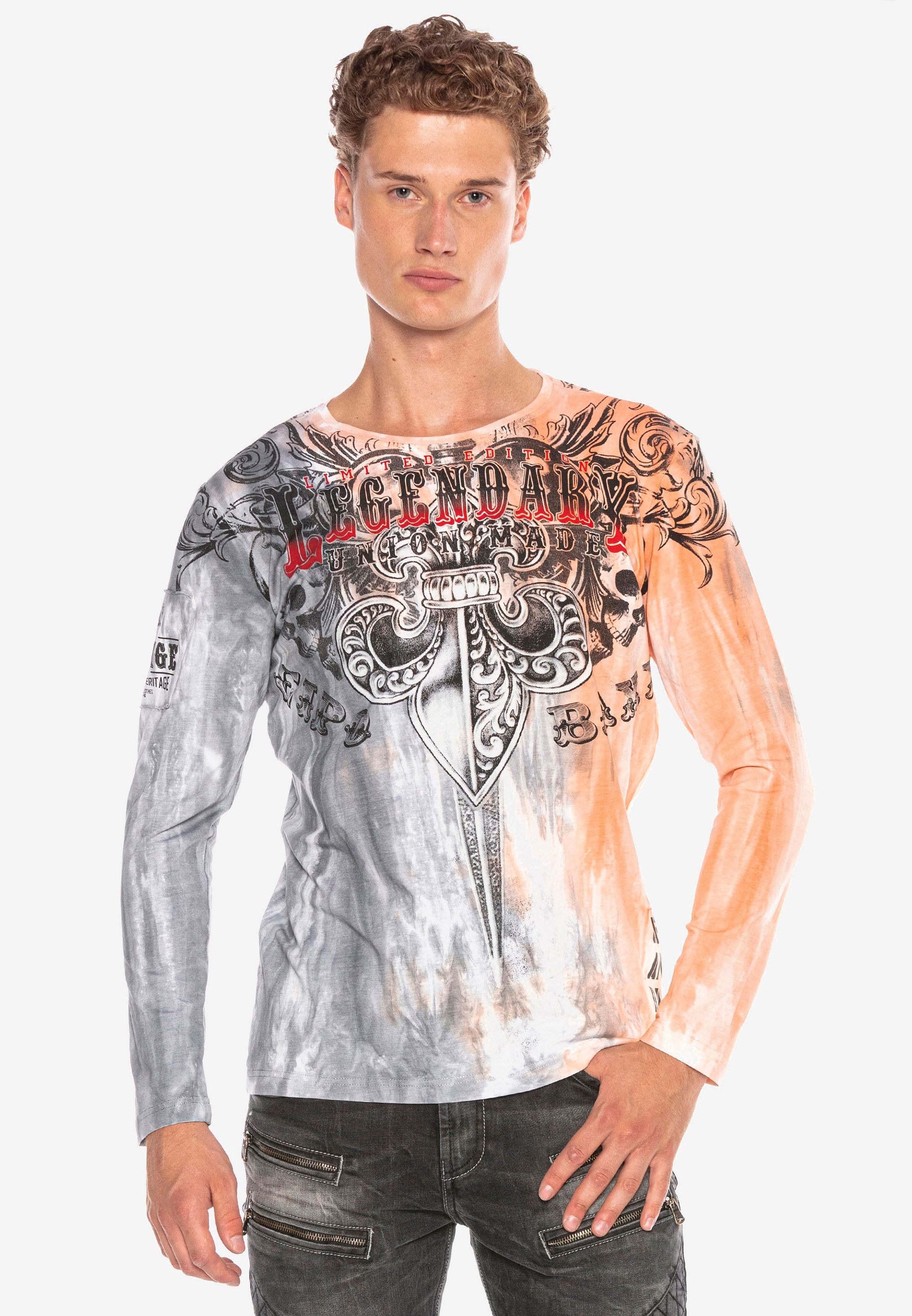 Cipo & Baxx Langarmshirt, mit extravagantem Print