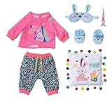 BABY born Zapf Creation 835265 Bath Deluxe Gute Nacht Set 43 cm-Puppenzubehör und Accessoires bestehend aus Shirt, Hose, Pantoffeln, Schlafmaske, Kissen und Zahnbürste