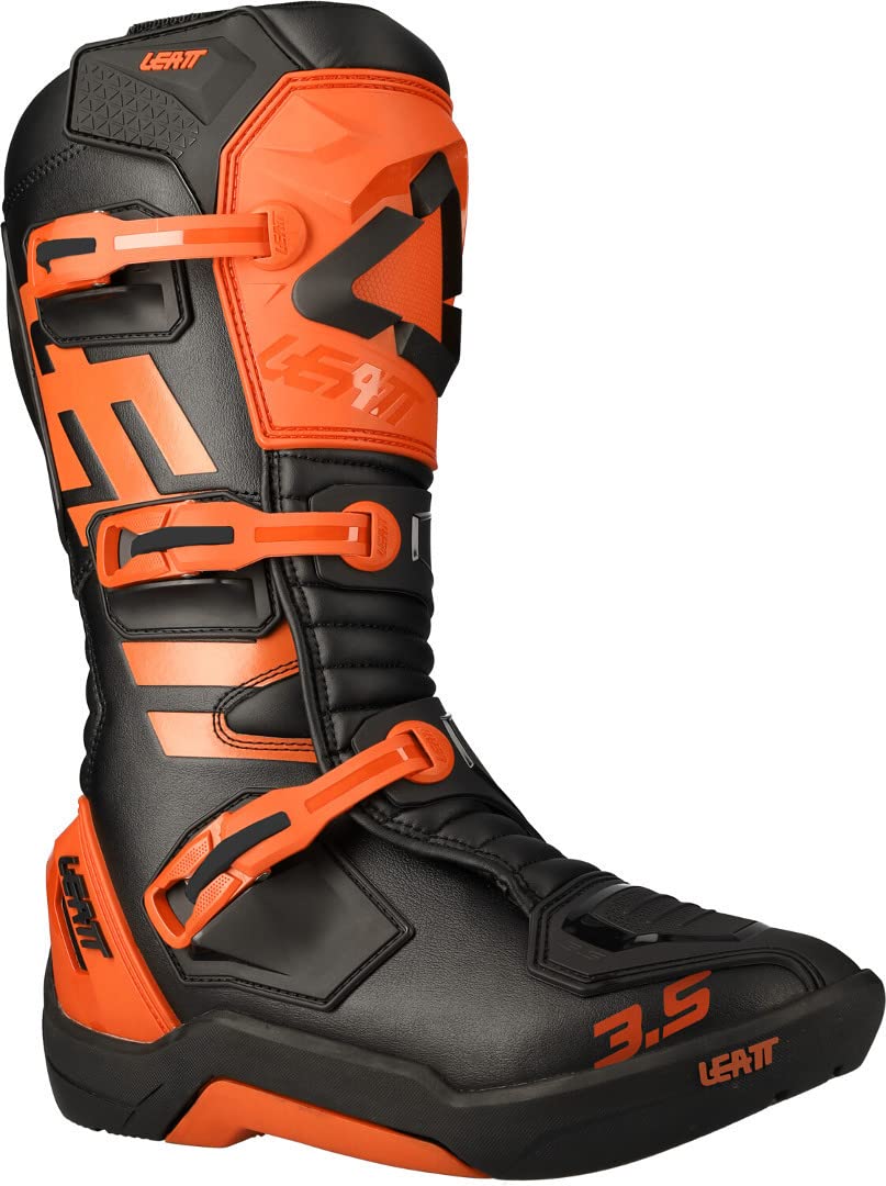 Safe and comfortable 3.5 motocross boots with ventilated mesh lining