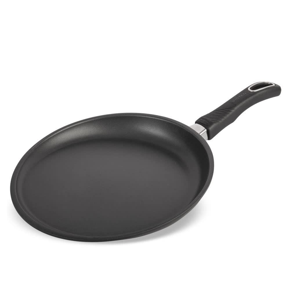 Original Gundel GUSS-CREPES-PFANNE INDUKTION flach, Ø 28 cm, Höhe 1 cm, BIOTAN-Oberfläche, PFOA-frei, Akku-Therm Boden - fester Stiel