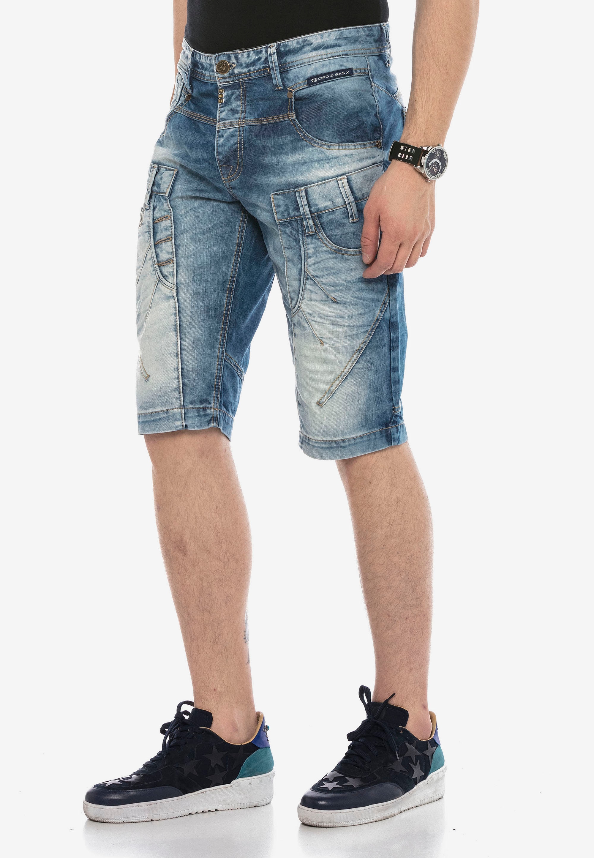 Cipo & Baxx Shorts, in sportlichem Design 3