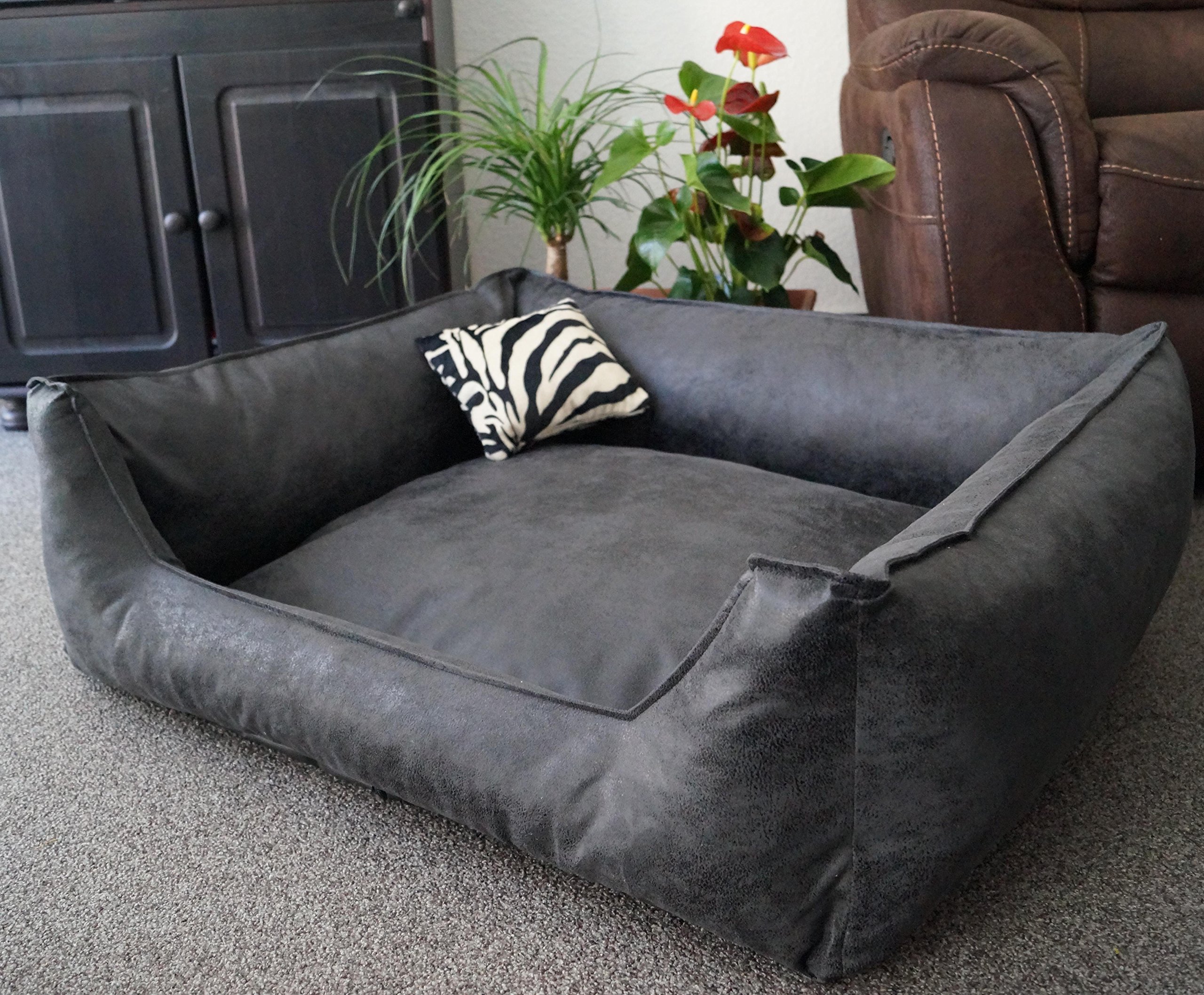 Hundebettenmanufaktur Hundebett Wildlederoptik Hundesofa Schlafplatz Velluto waschbar Farbe und Größe wählbar (80 cm X 60 cm, athrazit)