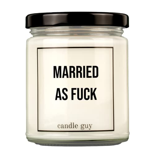 candle guy Duftkerze | Married as fuck | Handgemacht aus 100% Sojawachs | 70 Stunden Brenndauer