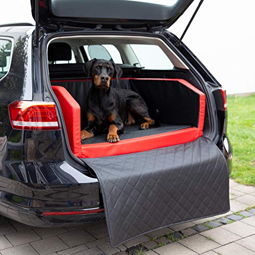 CopcoPet - Travel Bed Hundebett für Kofferraum 80x55x38cm Kunstleder - Kofferraumschutz Hund wasserabweisend & Kratzfest - Hundebett Auto Anschnallsystem mit Schutzdecke - Reisebett Hund Rot/Schwarz