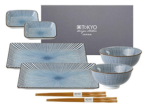 Tokyo Design Studio, Sendan Tokusa Blue, Sushi Set, 8teilig. 2 Sushi Platten, 2 Reisschalen, 2 Saucenschalen, 2 Paar Holz Chopsticks. Sushiteller Porzellan Set.