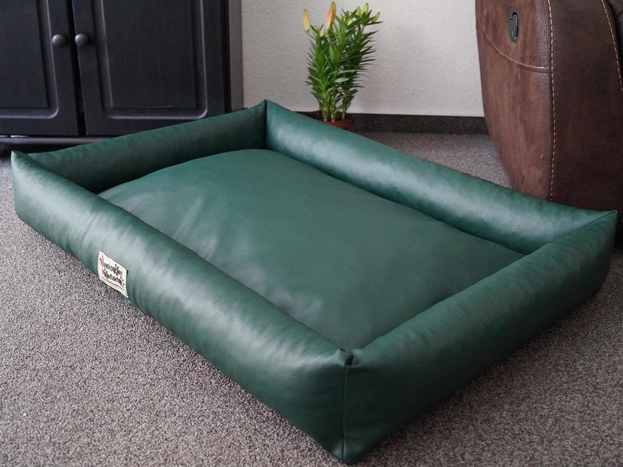 Hundebettenmanufaktur Hundebett Hundesofa Schlafplatz wendbar komplett aus Kunstleder PicoBello Farbe und Größe wählbar (110 cm X 80 cm, grün)