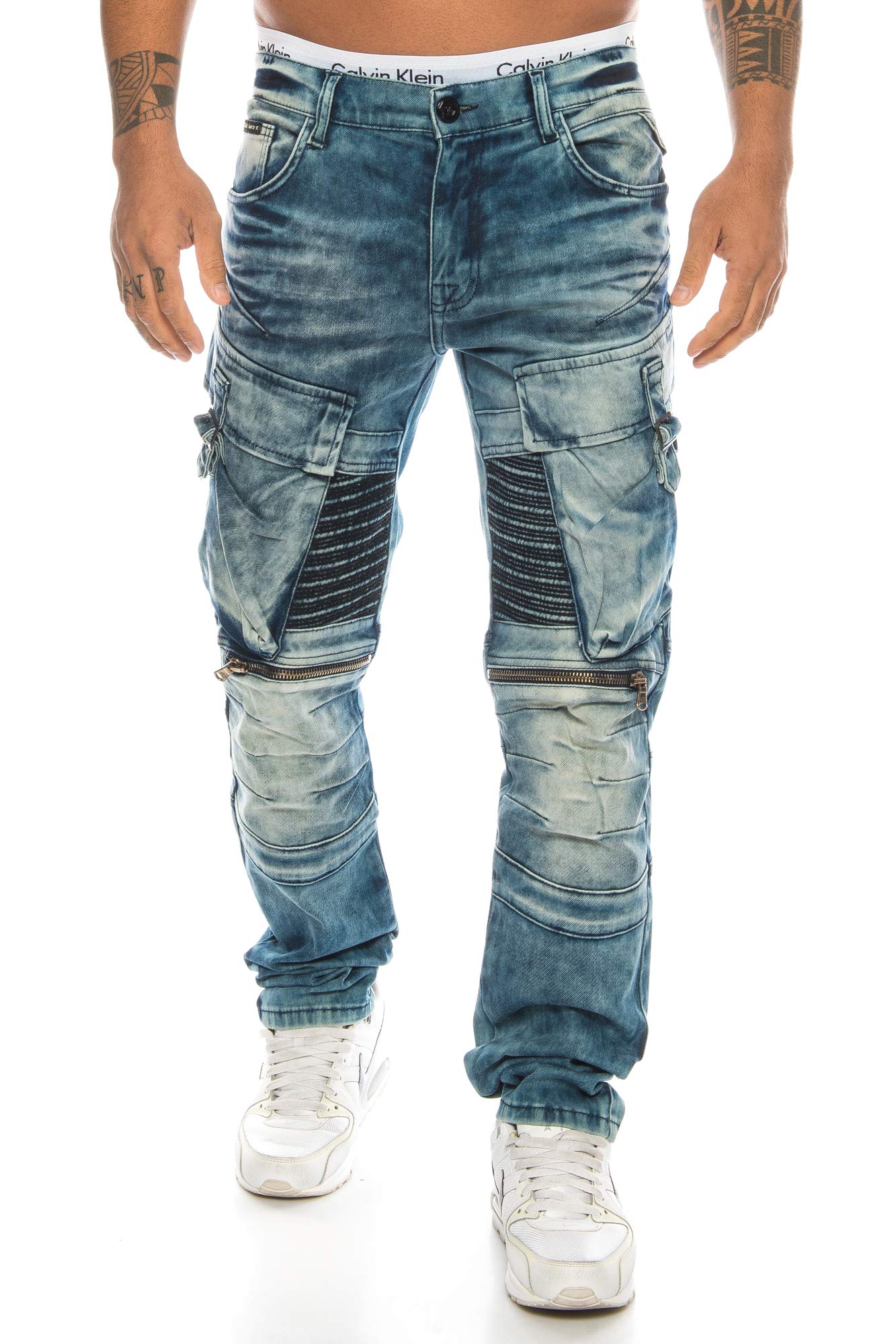 Cipo & Baxx Herren Jeans Hose mit aufwendigen Details (W30/L32)