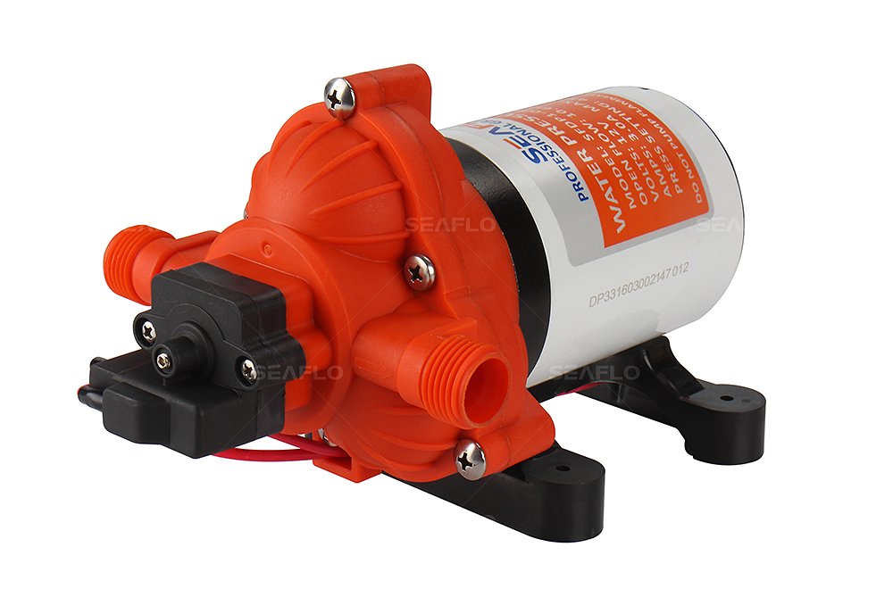 Seaflo 33 Serie DC Membranpumpe 12V/24V 3.0GPM 45PSI (12 Volt)