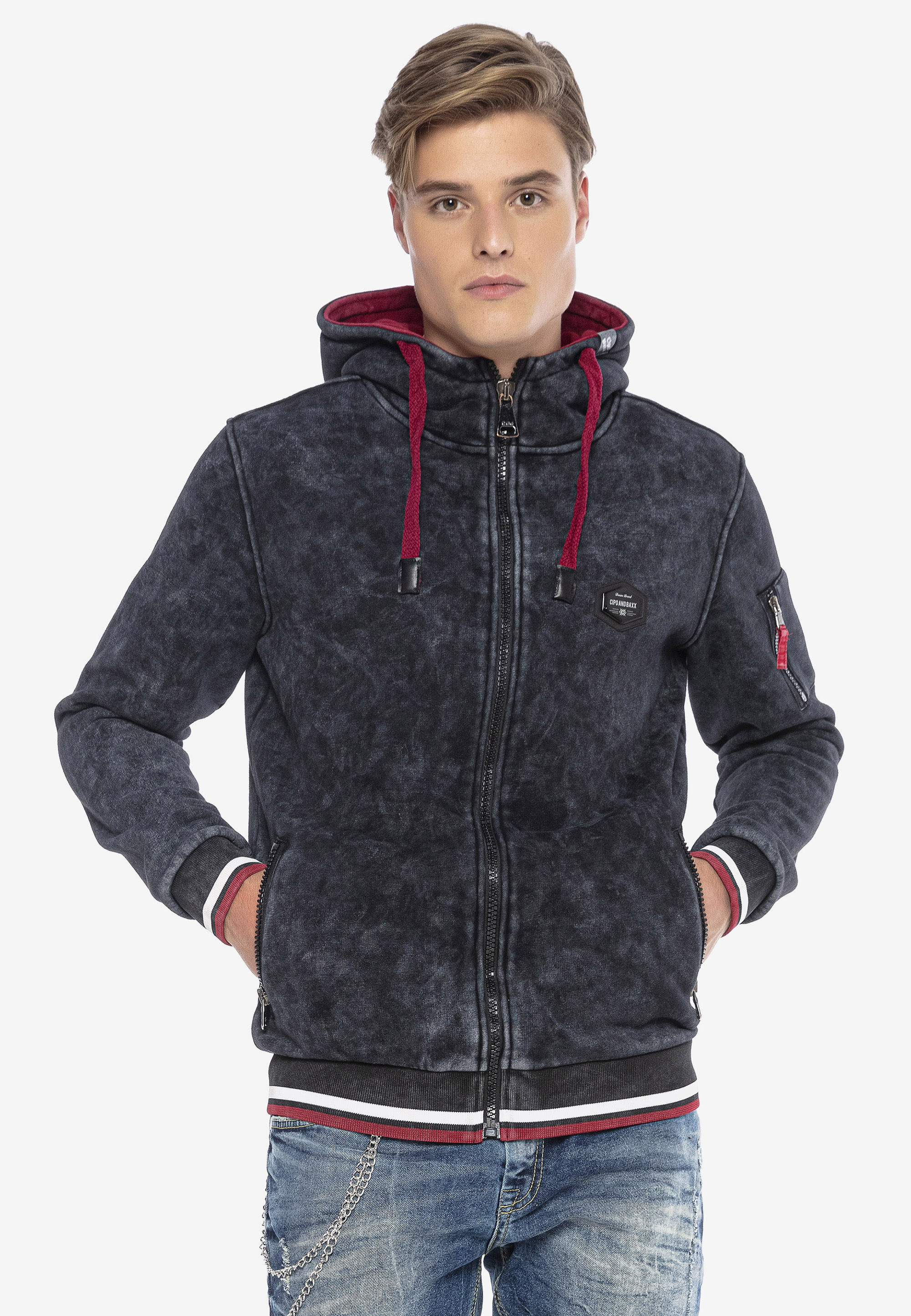 Cipo & Baxx Sweatjacke, in sportlichem Design 2