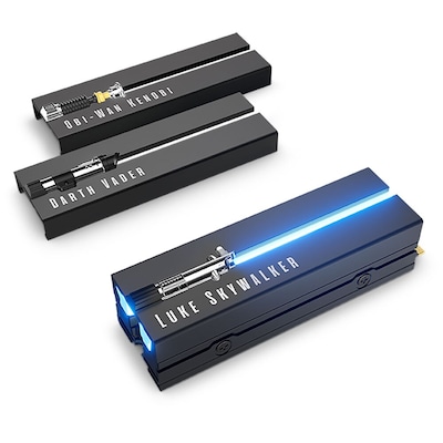 FireCuda NVMe SSD 2TB Lightsaber Collection Special Edition M.2 2280 with Heatsink / 7300MB/s read / 6900MB/s write / PCIe G4 x4 / NVMe 1.4 / 3D TLC (ZP2000GM3A033)