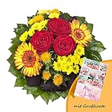 Dominik Blumen und Pflanzen, Blumenstrauß "Blütenmeer" mit roten Rosen, Färberdistel, Chrysanthemen und Gerbera und Grußkarte "Alles Liebe"