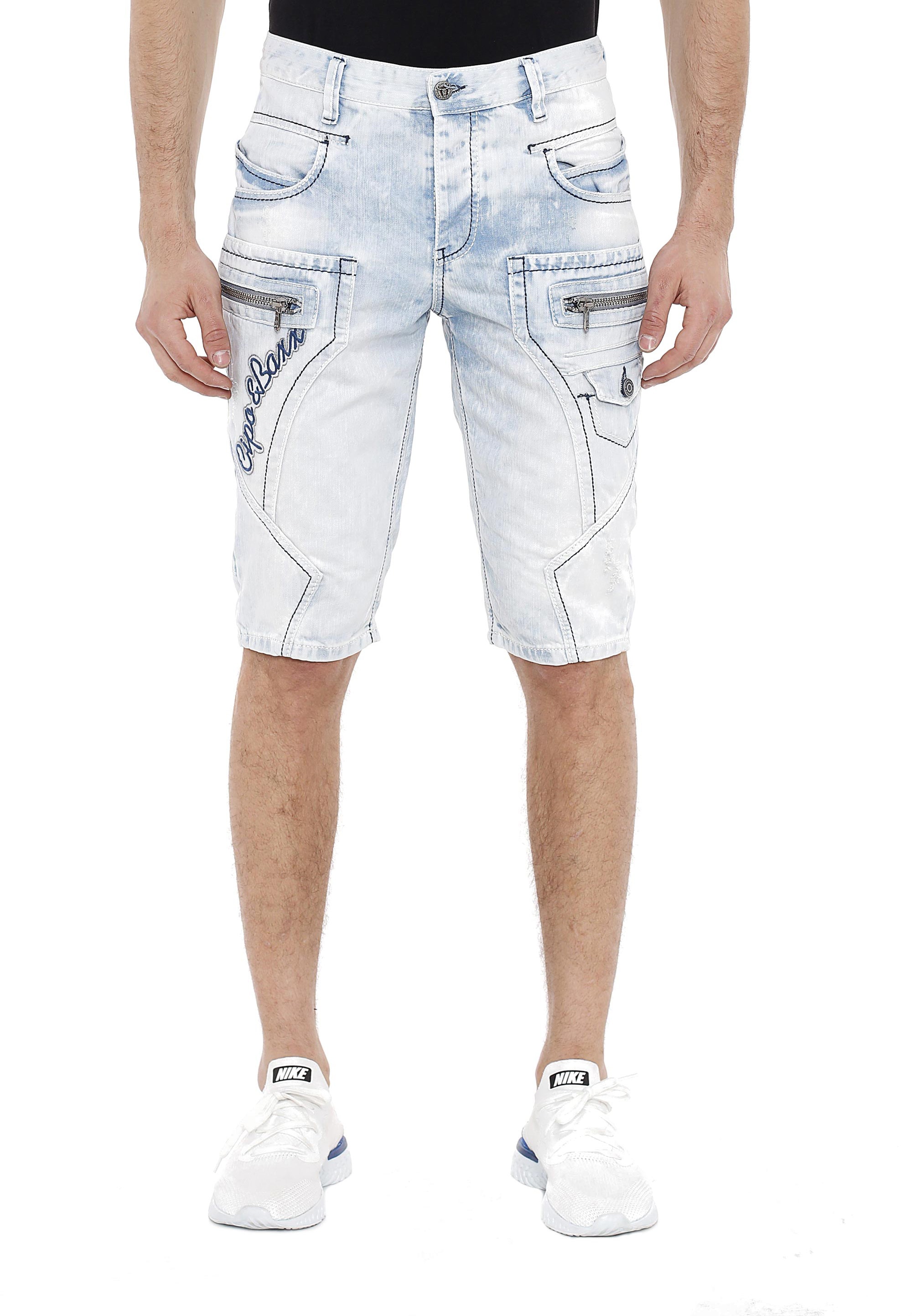 Cipo & Baxx Shorts, mit Seitentaschen