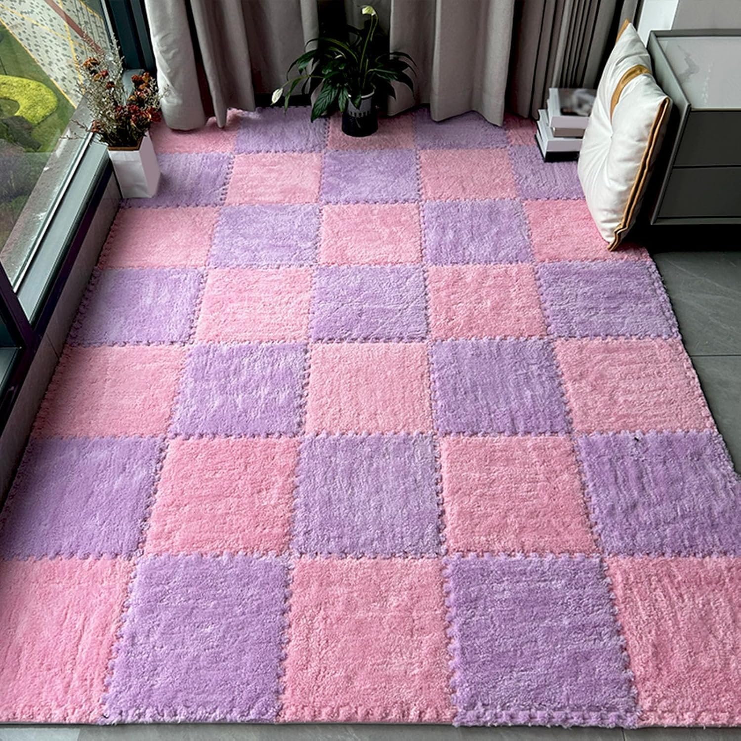 30 Stück Flauschige 30,5 x 30,5 cm große Teppichquadrate, ineinandergreifende Plüschbodenfliesen, Puzzleteil-Bodenmatte, Puzzlematte für Spielzimmer, Wohnzimmer, rosa + lila, 0,23 Zoll