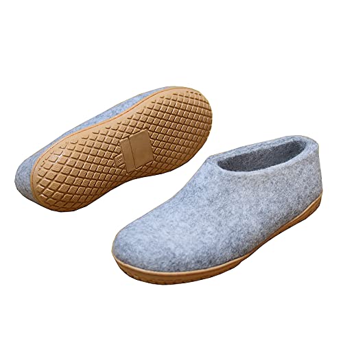 naturling Filz Hausschuhe - Damen Outdoor Hüttenschuhe mit Gummisohle - handgemachte Slipper aus 100% Schurwolle (Grau, eu_footwear_size_system, adult, women, numeric, medium, numeric_38)