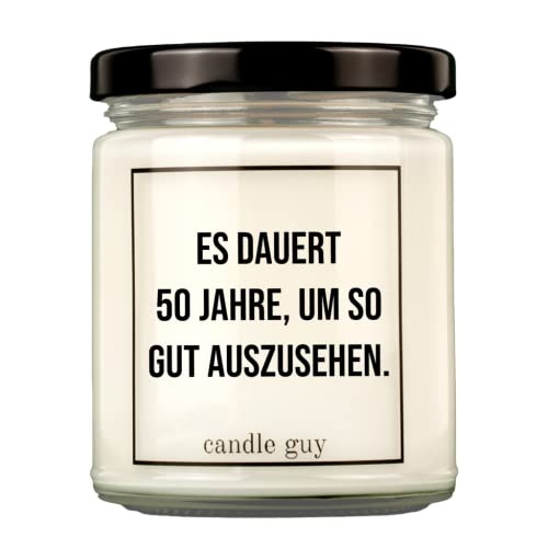 candle guy Duftkerze | Es dauert 50 Jahre, um so gut auszusehen. | Handgemacht aus 100% Sojawachs | 70 Stunden Brenndauer