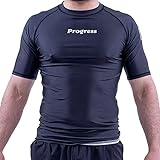 Progress Jiu Jitsu Academy Short SleeveRashguard | Flexibler und langlebiger BJJ Rashguard | Feuchtigkeitsableitendes Kompressionsoberteil für Damen und Herren | 80% Polyester/20% Elastan