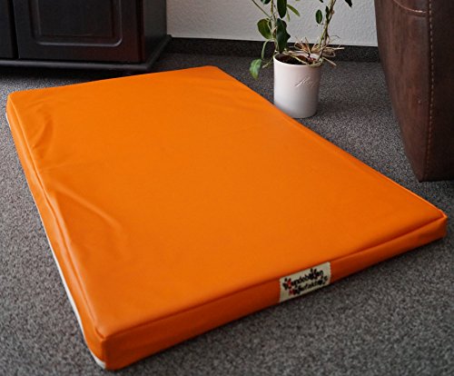 Hundebettenmanufaktur Hundematratze Hundebett Kunstleder Schaumstoff 5 cm Verschiedene Größen und Farben wählbar (90 cm X 60 cm, orange)