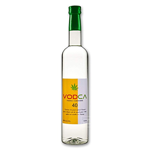 1 Flasche Cannabis Vodka 0,5l | Wodka Drink 40% Alkohol mit Hanfblüten Aroma | Alkoholische Schnaps Geschenk-Idee für Männer