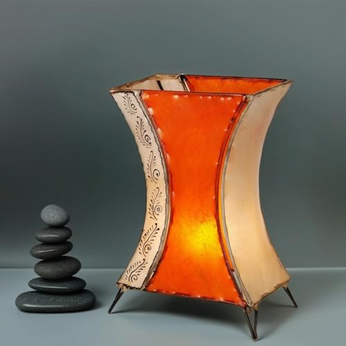 Orientalische Tischlampe Chika 40cm Lederlampe Hennalampe Lampe | Marokkanische kleine Tischlampen aus Metall, Lampenschirm aus Leder | Orientalische Dekoration aus Marokko, Farbe Orange, Natur